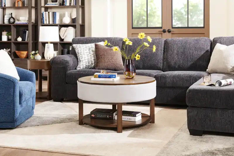 Table basse relevable ronde rustique avec rangement, étagère et roulettes de 33 po – Marron et gris avec bordure en tissu