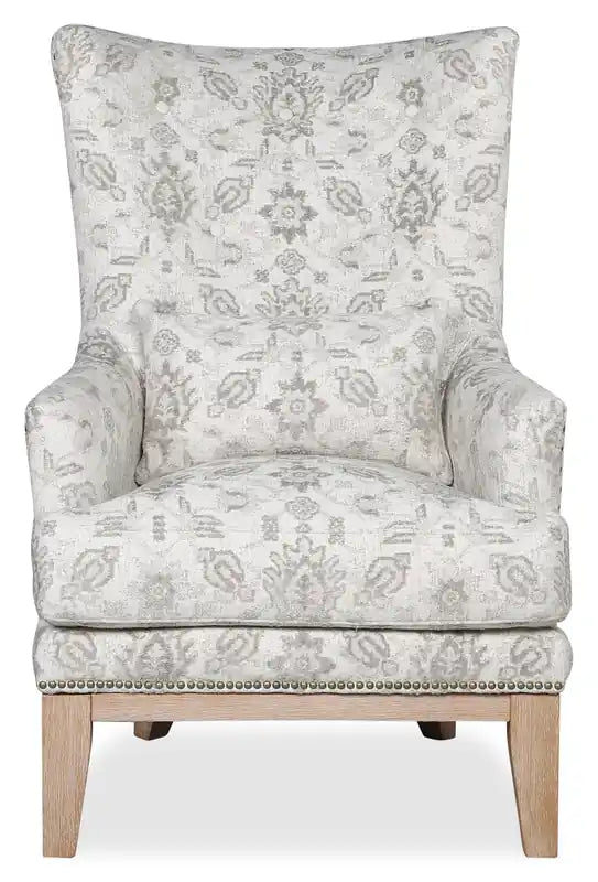 30 Fauteuil d'appoint en similicuir suédé avec base en bois et garniture cloutée - Walks Dove Grey