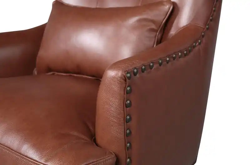 30 Fauteuil d'appoint en similicuir suédé avec base en bois et garniture cloutée - Walks Dove Grey