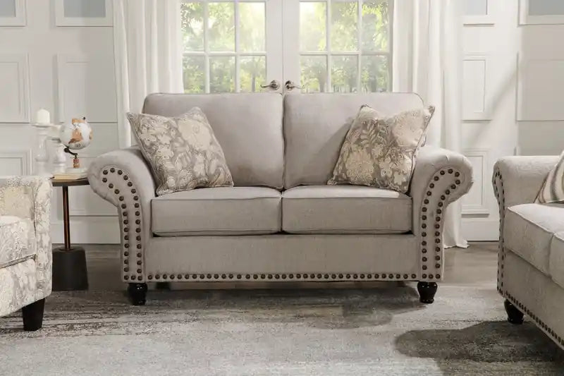 Causeuse en tissu chenille 70 po avec clous décoratifs et pieds tournés en bois
