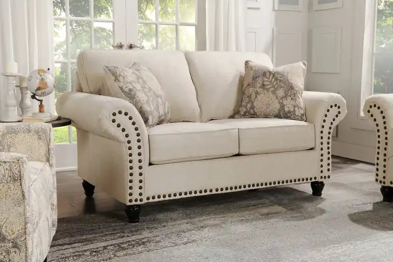 Causeuse en tissu chenille 70 po avec clous décoratifs et pieds tournés en bois